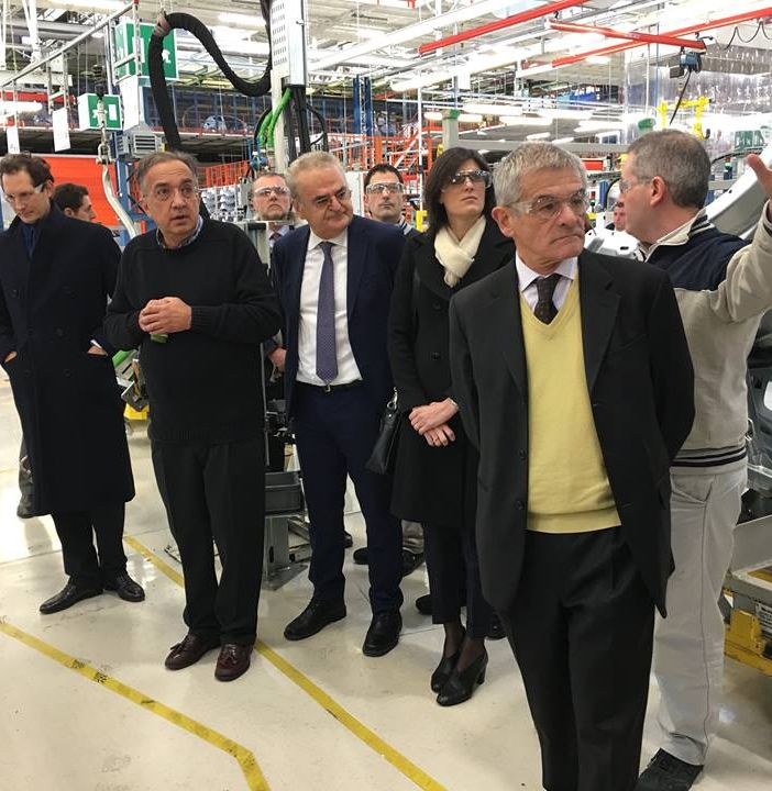 Chiamparino a Fca:&quot;Basta ambiguità sul futuro di Mirafiori&quot;