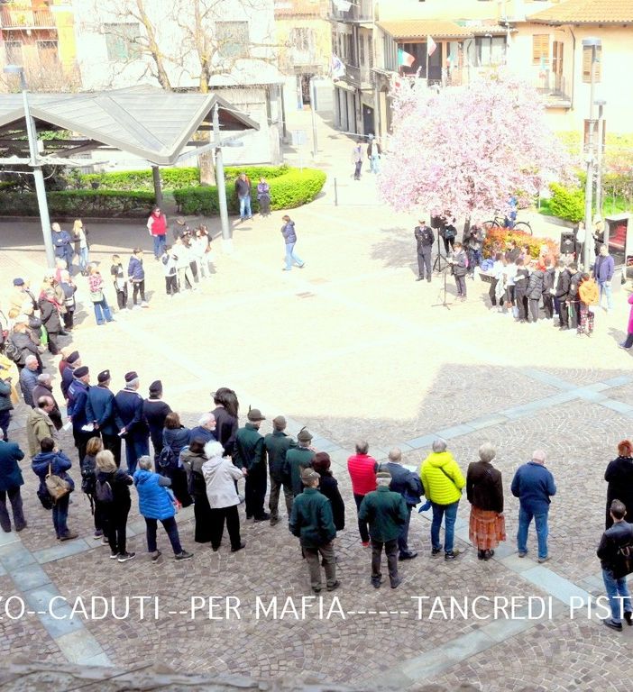 cerimonia di piazza a Settimo Torinese cerimonia di piazza a Settimo Torinese