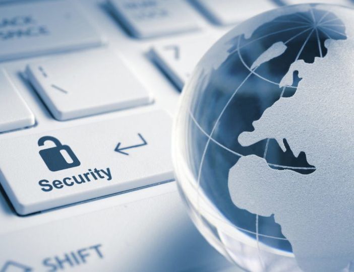 Il bisogno di sicurezza, una questione che sbarca online