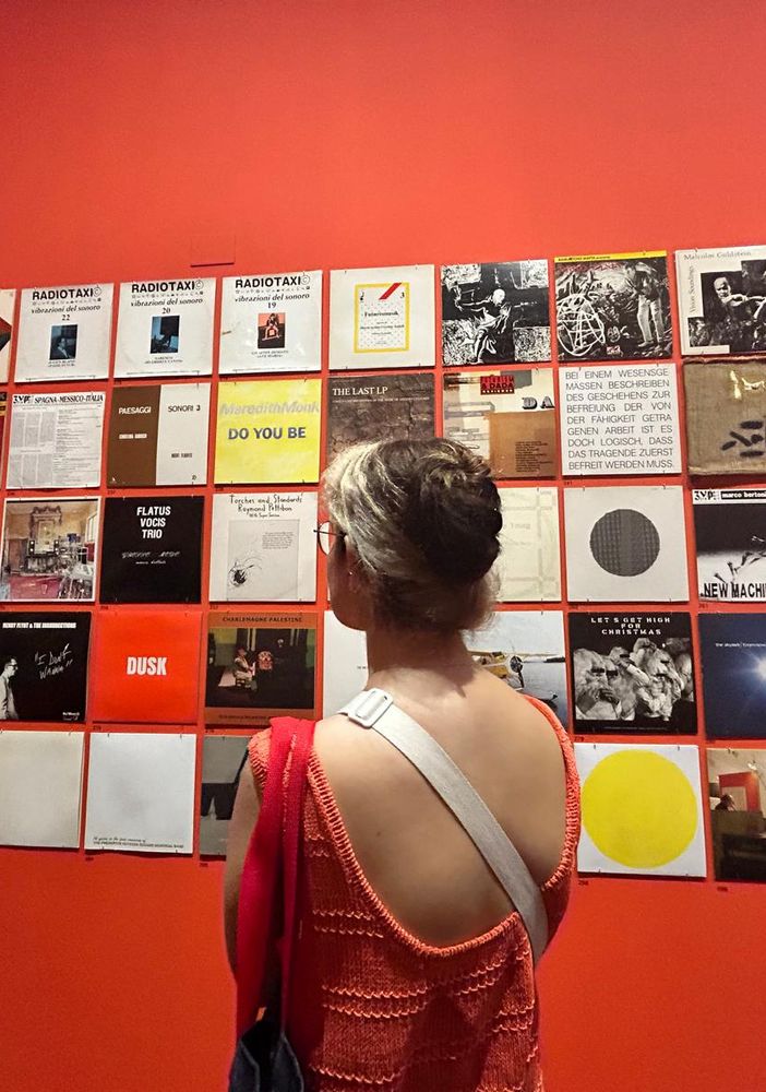 Dischi d’artista: il primo nucleo di opere della Gam apre un nuovo capitolo musicale