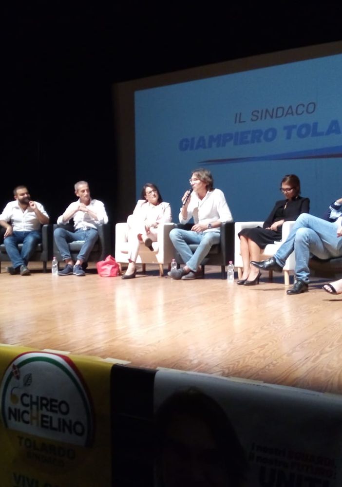 serata al teatro superga di nichelino