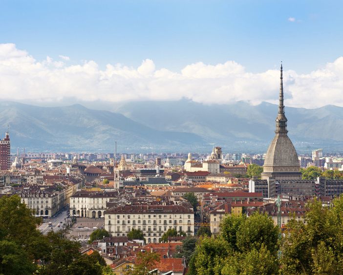 Torino, all'asta immobili comunali per 1 milione e mezzo di euro