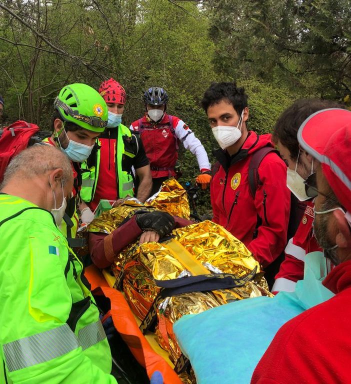 Incidente per un mtbiker sul colle della Maddalena: recuperato e messo in salvo dal Soccorso Alpino