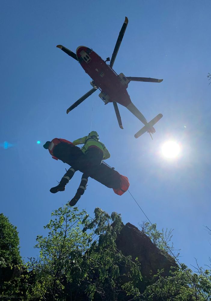 Almese, il Soccorso Alpino porta in salvo escursionista caduto alla Goja del Pis