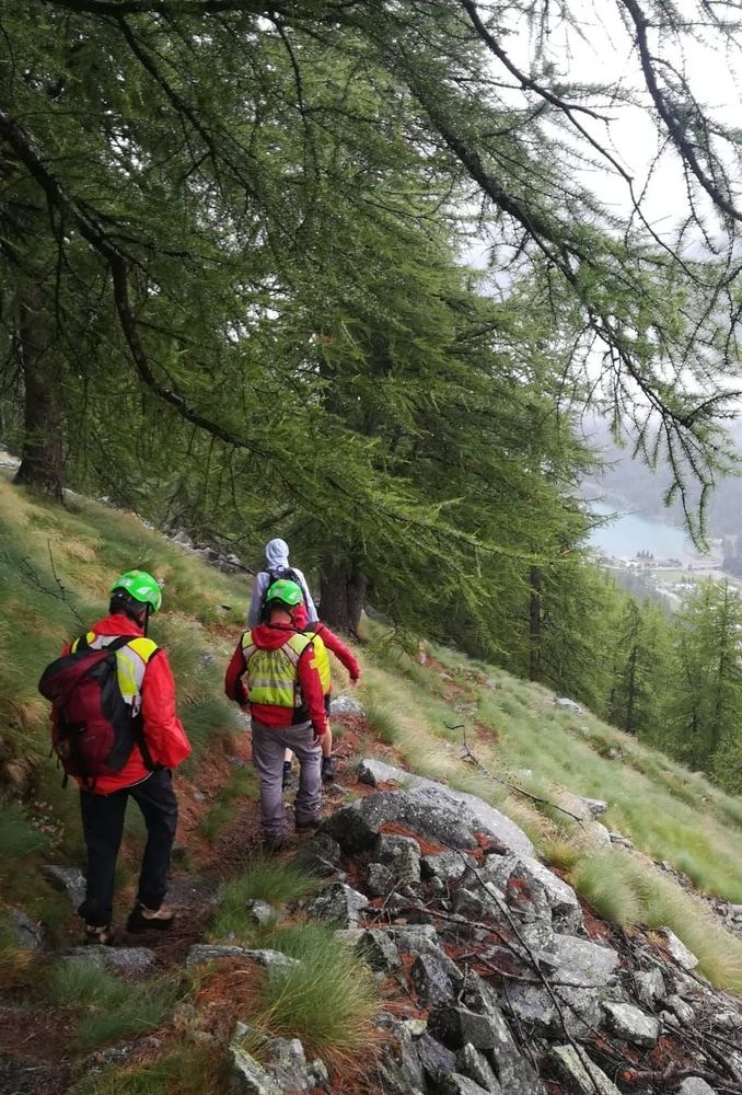Animatrice si sente male nei boschi di Ceresole Reale: salvata insieme ai ragazzi