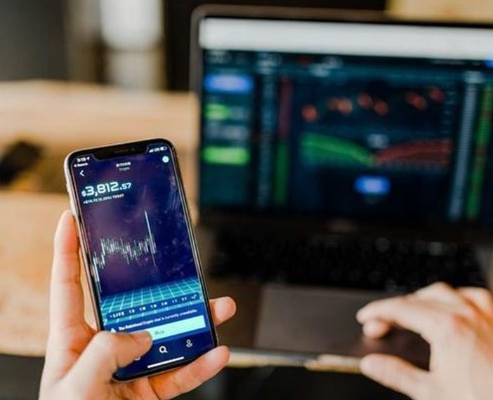 Un'analisi delle piattaforme di social trading