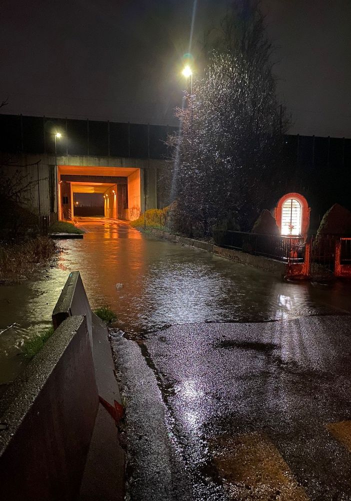sottopasso allagato