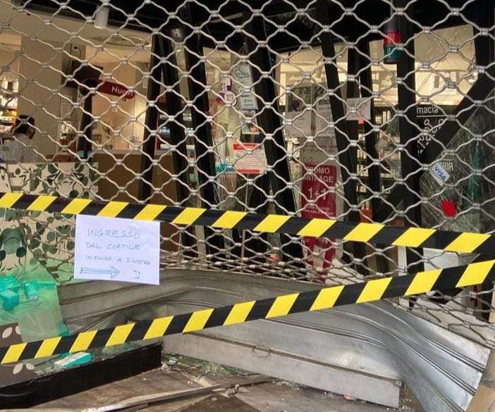 Spaccate in due negozi in via Cibrario, arrestati due giovani egiziani (foto di archivio)