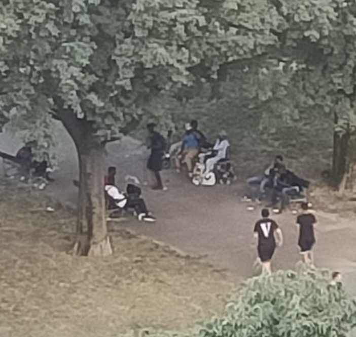 giardini con spacciatori