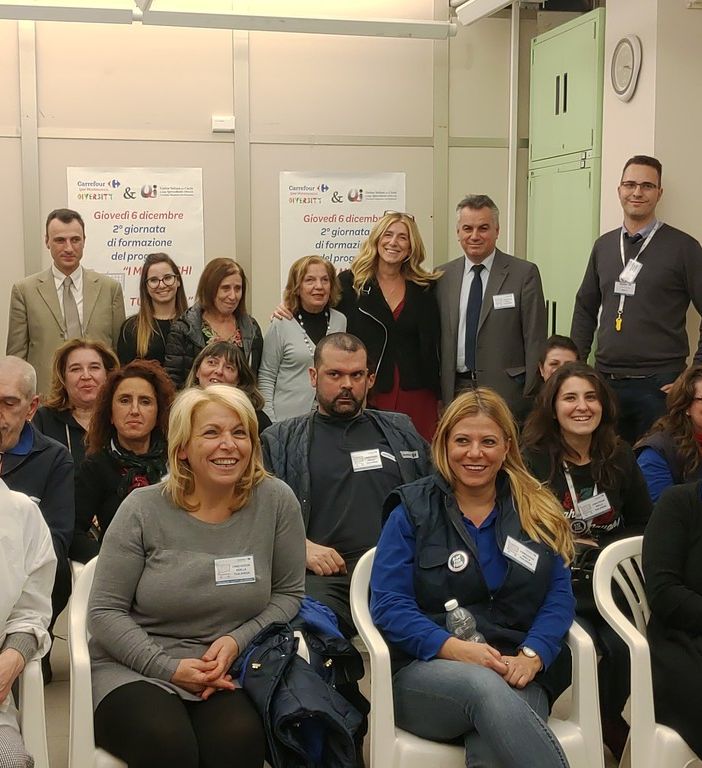 Un ipermercato a misura dei non vedenti: ecco l'iniziativa del Carrefour di corso Monte Cucco (VIDEO)