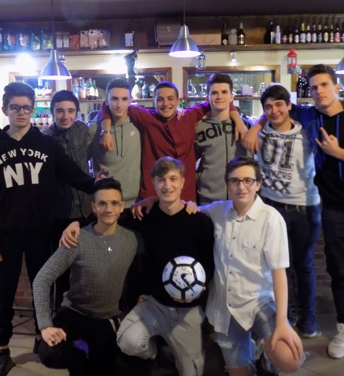 I ragazzi di Mirafiori dai pomeriggi nel bar al sogno di una squadra di calcio