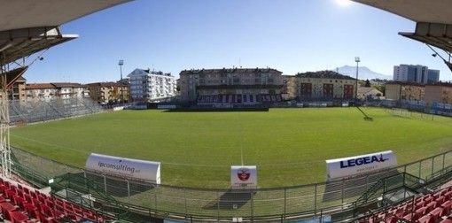 lo stadio Paschiero di Cuneo