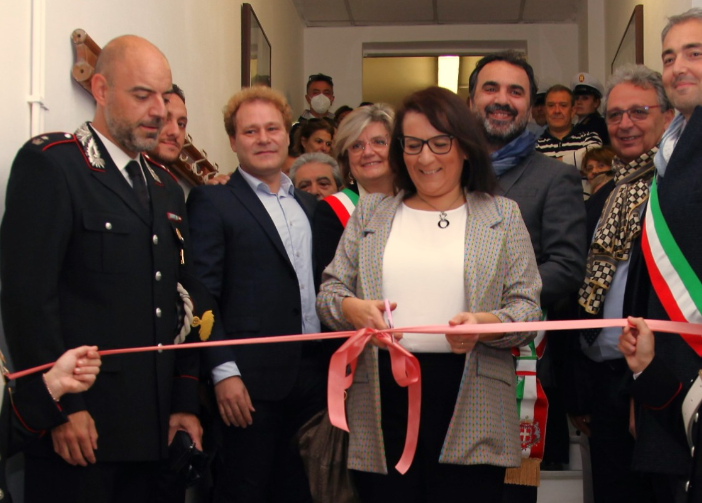 inaugurazione stanza rosa