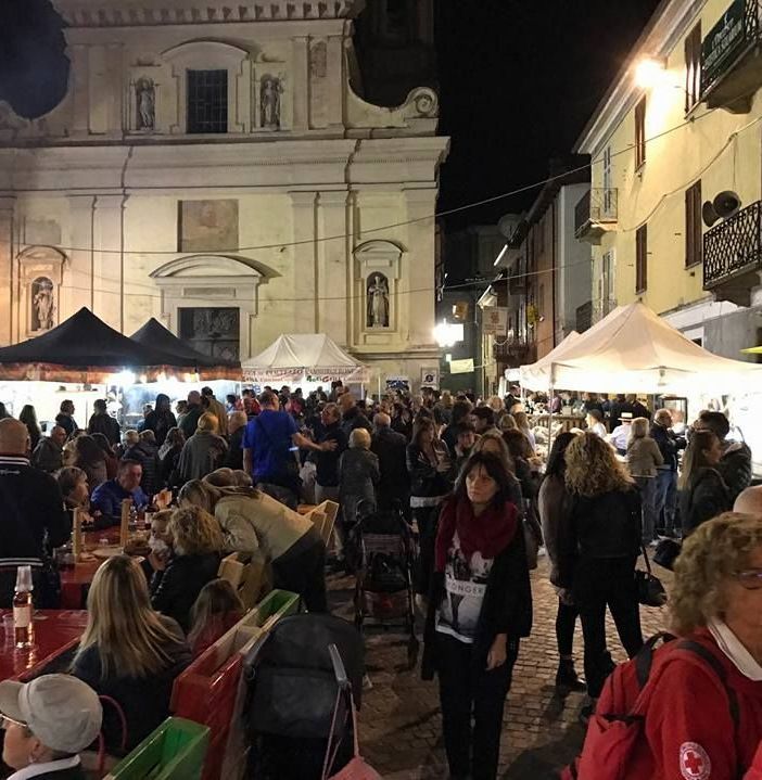 A Carignano si celebra il ciapinabò e si gusta il ciokfrit