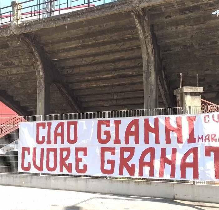 striscione filadelfia per gianni minà