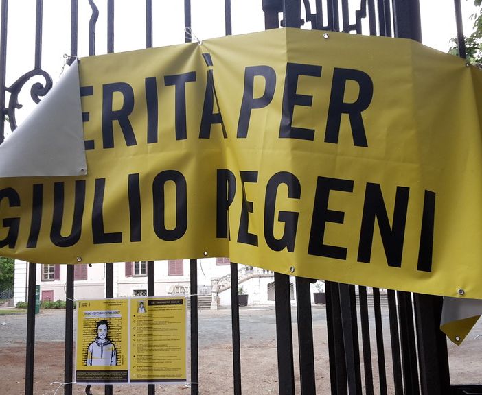 Nel giorno di Giulio Regeni, a Torino offesa la sua memoria: incidente o atto volontario? (fotogallery)