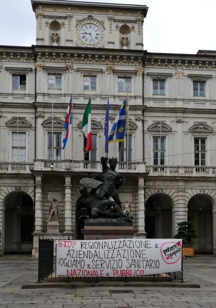 La richiesta di Potere al Popolo: &quot;Stop Regionalizzazione e Aziendalizzazione, vogliamo il Servizio Sanitario Nazionale e Pubblico&quot;