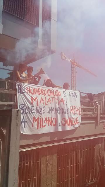 Gli studenti di Torino protestano a Palazzo Nuovo: “No al numero chiuso”
