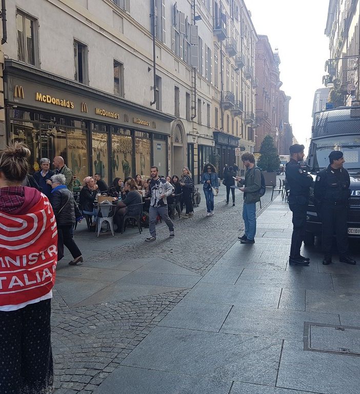 Sciopero alternanza scuola-lavoro: studenti ancora in strada a Torino