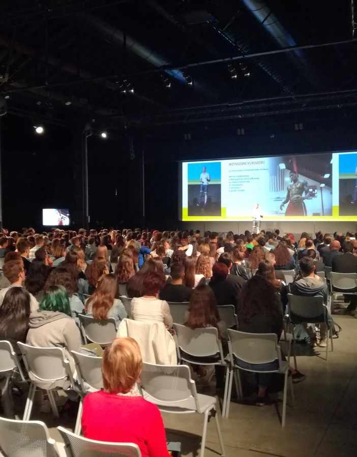 Talenti neodiplomati Fondazione Crt, il modo più efficace per mandare i giovani migliori &quot;a quel Paese&quot;