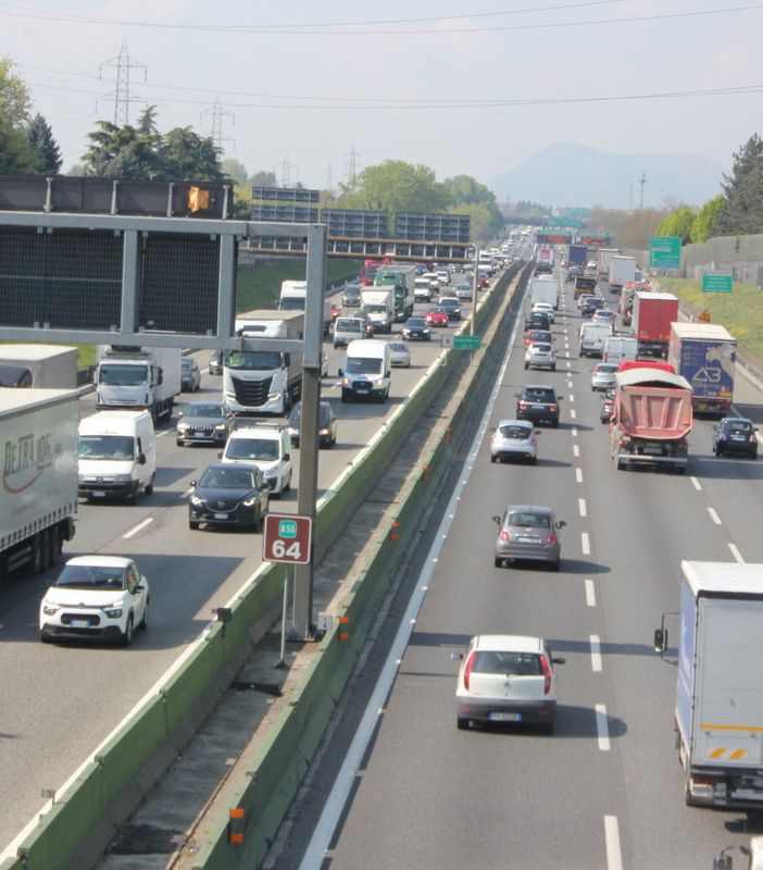 Traffico in tilt in tangenziale