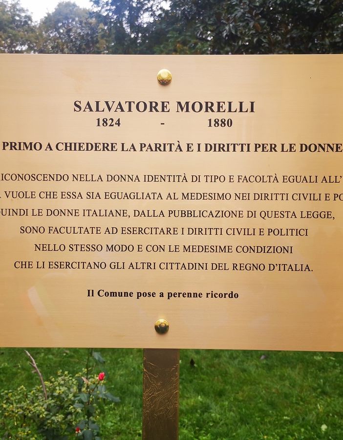 Scoperta una targa dedicata a Salvatore Morelli