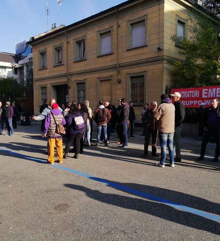 Embraco, comincia la lunga giornata per i lavoratori di Riva di Chieri