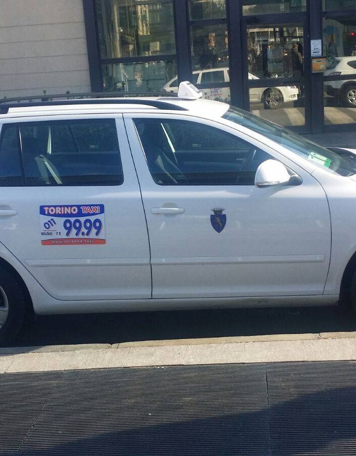 Con Torino Taxi 9999 il tuo brand viaggia sicuro per la città