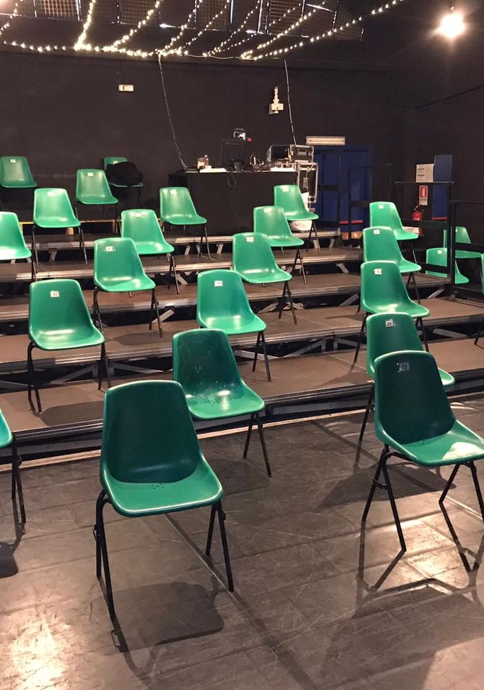 Il teatro si organizza contro il Coronavirus: da Tedacà garantita la distanza di 1 metro tra gli spettatori