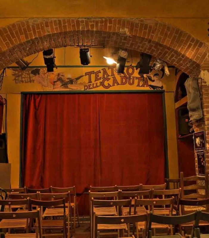 Teatro della Caduta, sabato prende il via il cartellone del 2025: risate e riflessioni sulla contemporaneità