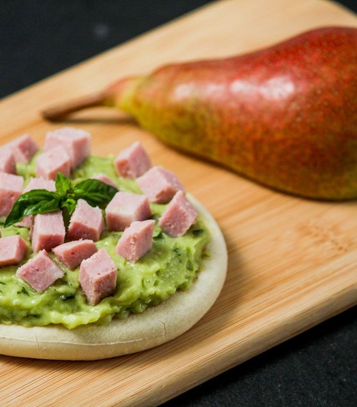 Felici e Veloci, le nuove (video)ricette di Fata Zucchina. Oggi prepariamo la tigella perosa  