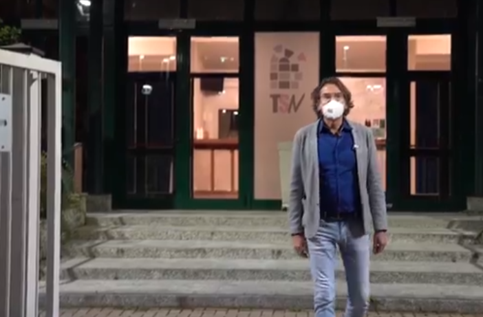 &quot;Primi a ripartire, ultimi ad arrenderci&quot;: il teatro Superga di Nichelino manda in scena gli spettacoli in streaming (VIDEO)