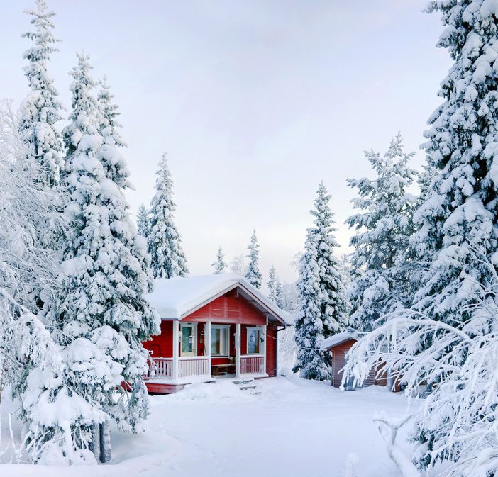 Consigli per una manutenzione efficace delle case di legno durante l’inverno