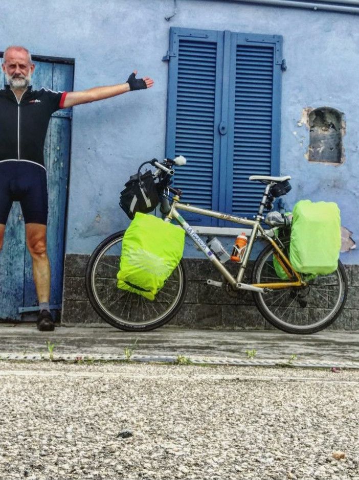 Da Torino a Taranto in bici, un viaggio per l'ambiente alla (ri)scoperta dell'umanità perduta