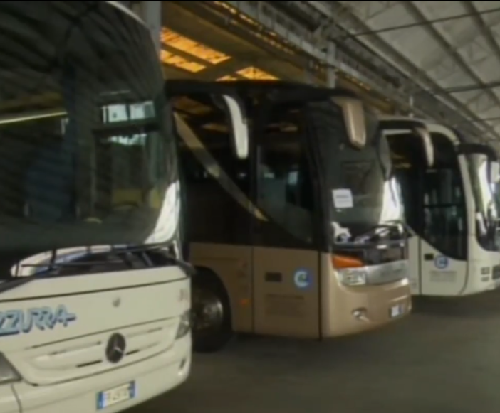 immagine generica di bus