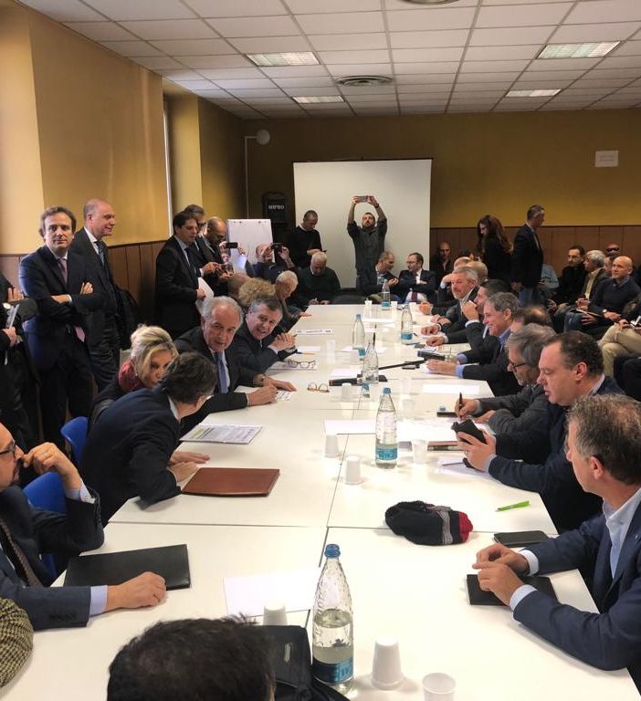 In FCA e CNHI rispettivamente 880 e 704 euro di saldo premio 2015-2018, ma rischio rottura con CNHI nella trattativa di rinnovo del contratto