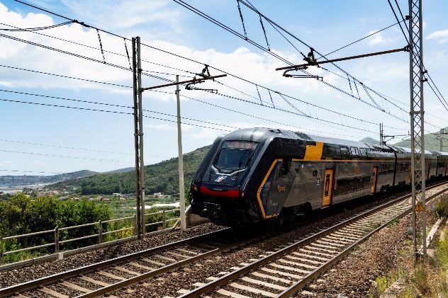 Da Torino ala Riviera romagnola: dal 9 giugno tornano i treni verso il mare