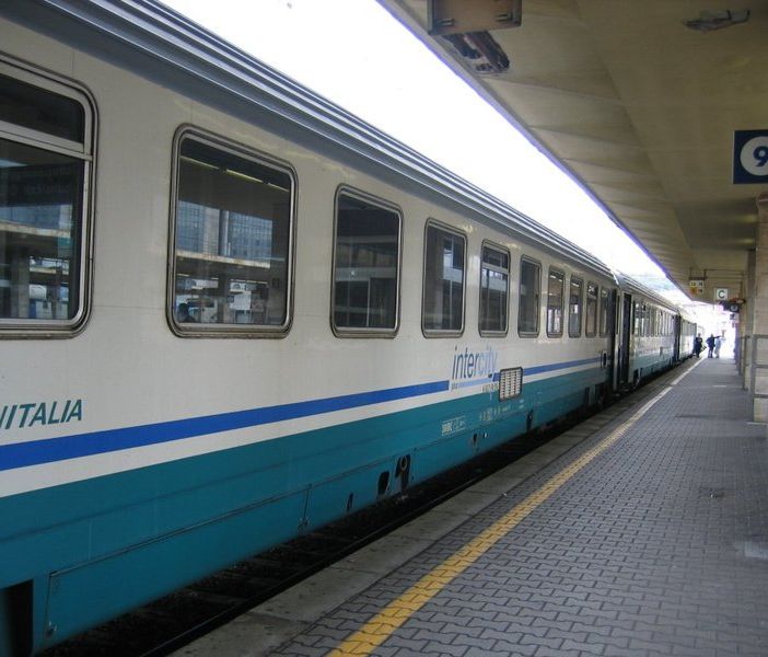 Trenitalia: sei treni in più per raggiungere la Fiera dell'Artigianato