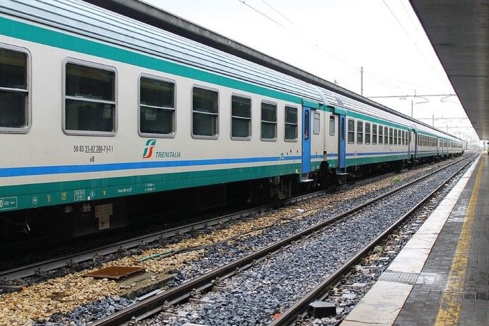 Investimento persona a Cavallermaggiore, circolazione ferroviaria interrotta verso Torino