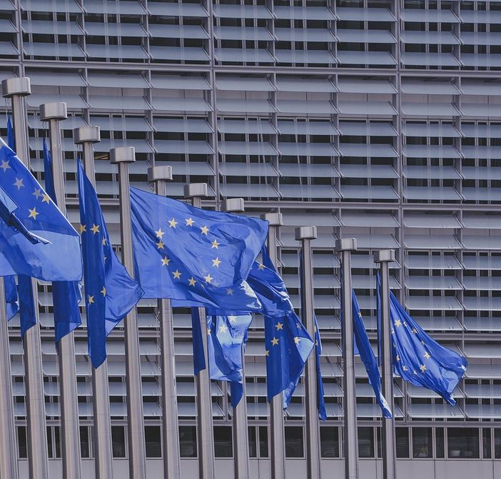 Aiuti di Stato: la Commissione approva un sostegno pubblico di 3,2 miliardi da parte di sette Stati membri a favore di un progetto paneuropeo di ricerca e innovazione