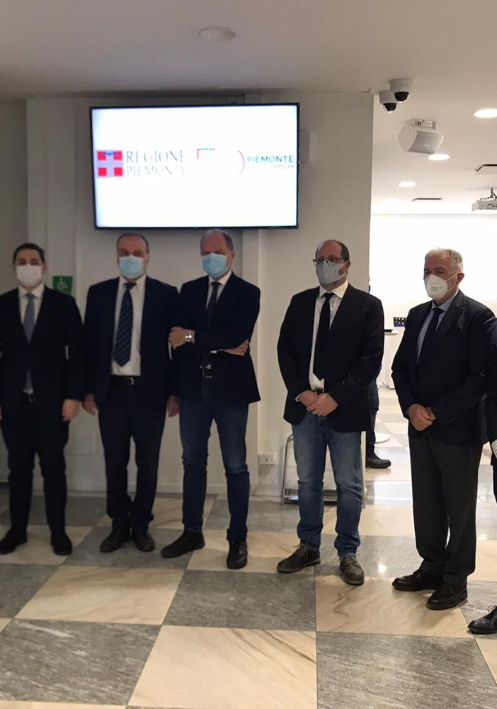 Universiadi 2025 a Torino, firmato il &quot;patto&quot; per rafforzare la candidatura: &quot;Una spinta per avere una città sempre più giovane e per studenti&quot; [VIDEO]