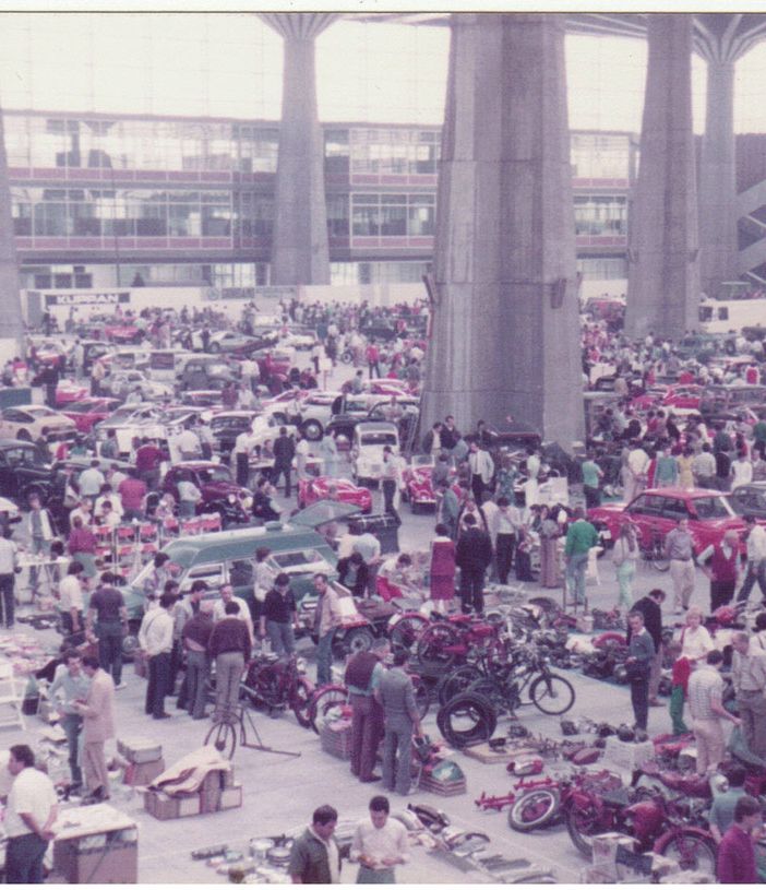 Prima edizione di Automotoretrò (1983, Palazzo del Lavoro, Torino)