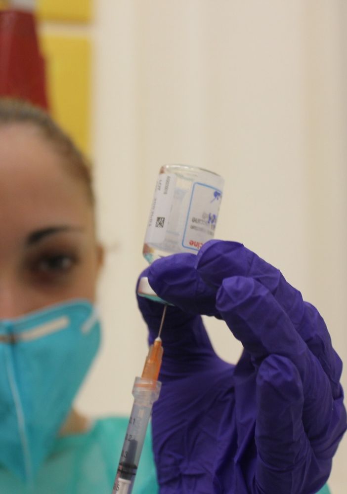 Covid, da oggi e per tutto agosto vaccinazioni senza prenotazione negli hub piemontesi