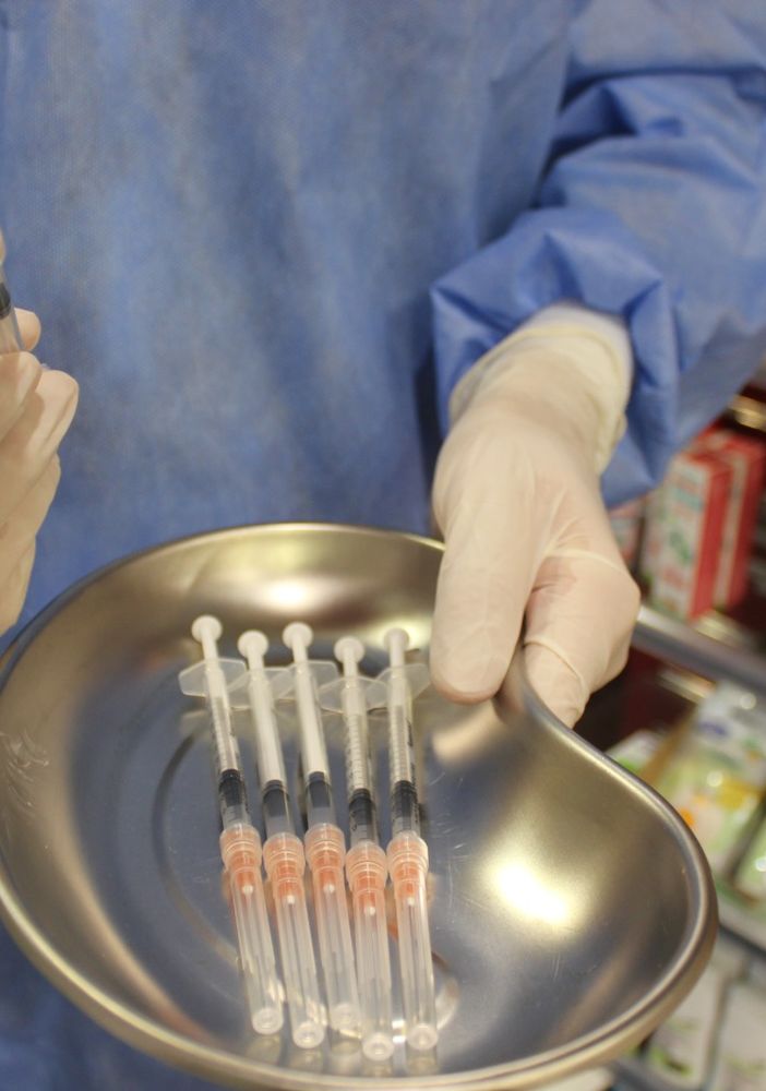 La campagna vaccinale “non decolla” nelle farmacie comunali: appena 100 le dosi somministrate