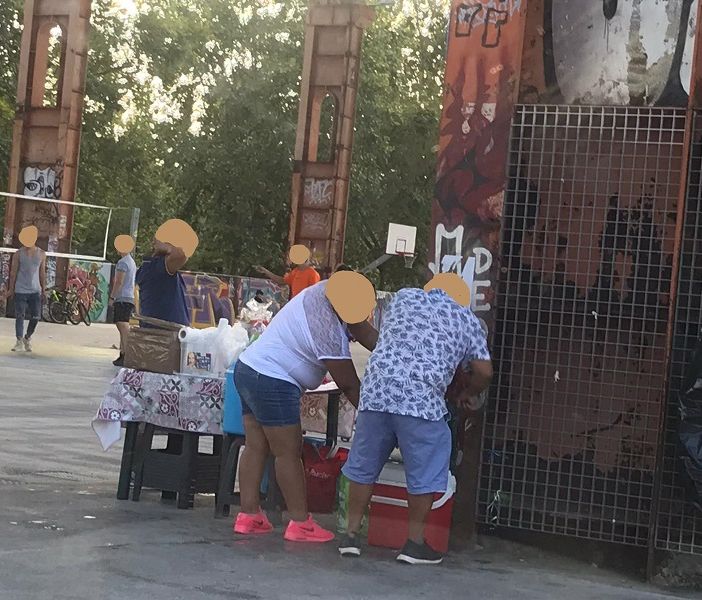 5 mila euro di multa e sequestro delle merce per un venditore abusivo a Parco Dora