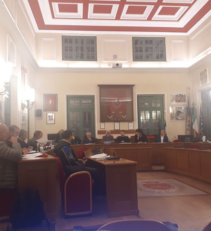 Porta a porta e tariffa puntuale: Venaria detta le condizioni a Cidiu