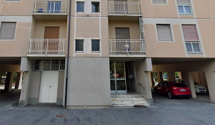 Rom occupano una casa Atc di via Togliatti, il quartiere si ribella: &quot;Sgomberateli&quot;