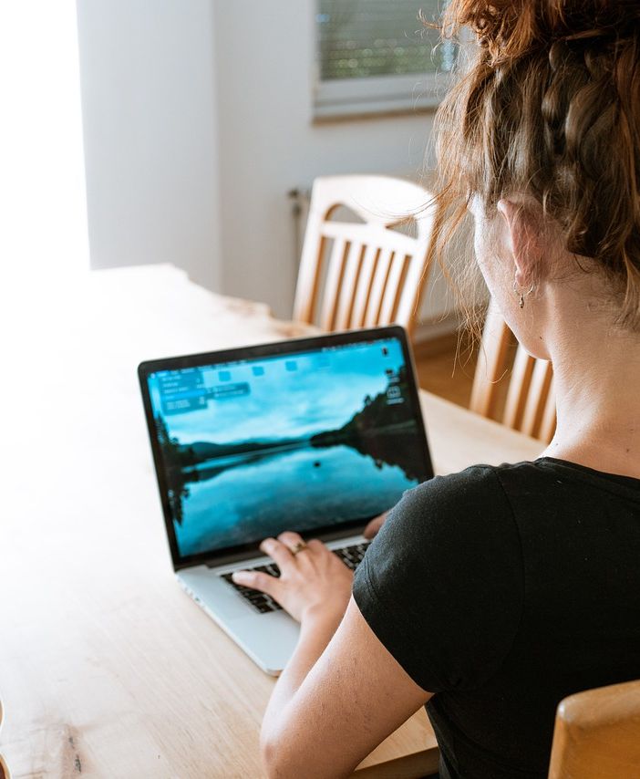 Come progettare una videoconferenza professionale? Strumenti e consigli