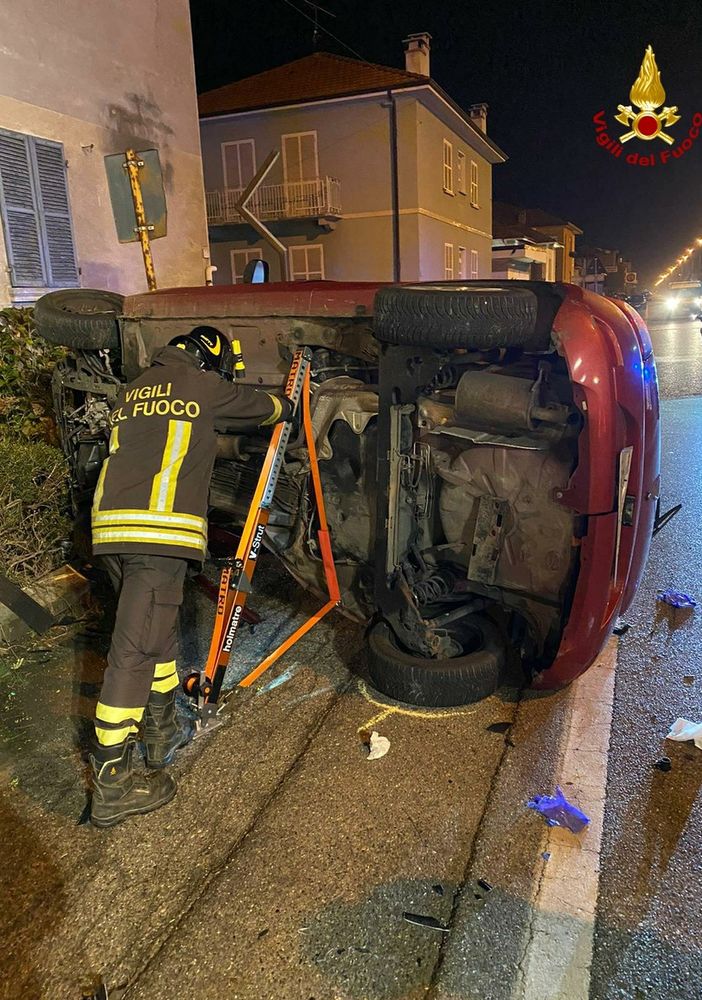 Incidente stradale a Chiusa di San Michele, tre persone ferite