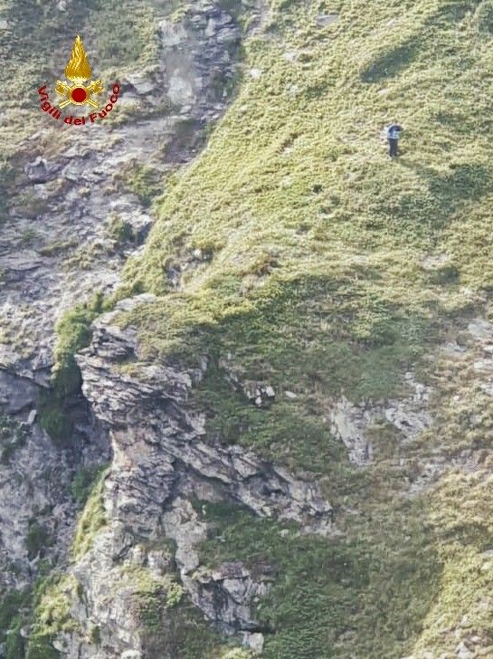 Escursionista si perde a Balme: recuperato dall'elicottero dei vigili del fuoco